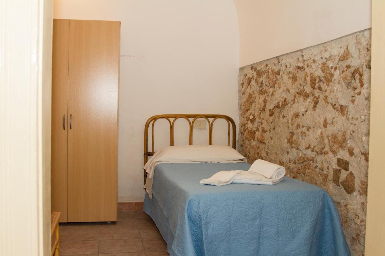 Terrasini 2000 Case Vacanza Exterior foto